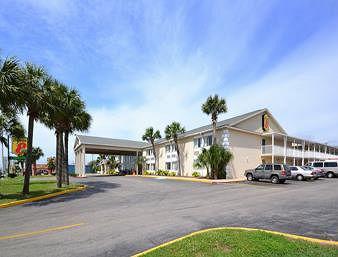 Super 8 By Wyndham Motel Biloxi